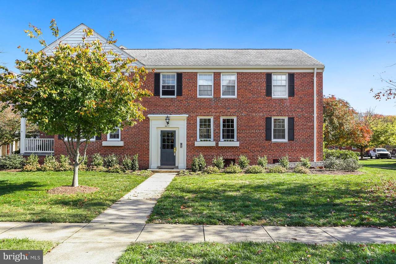 6615 10TH Street - Photo 1
