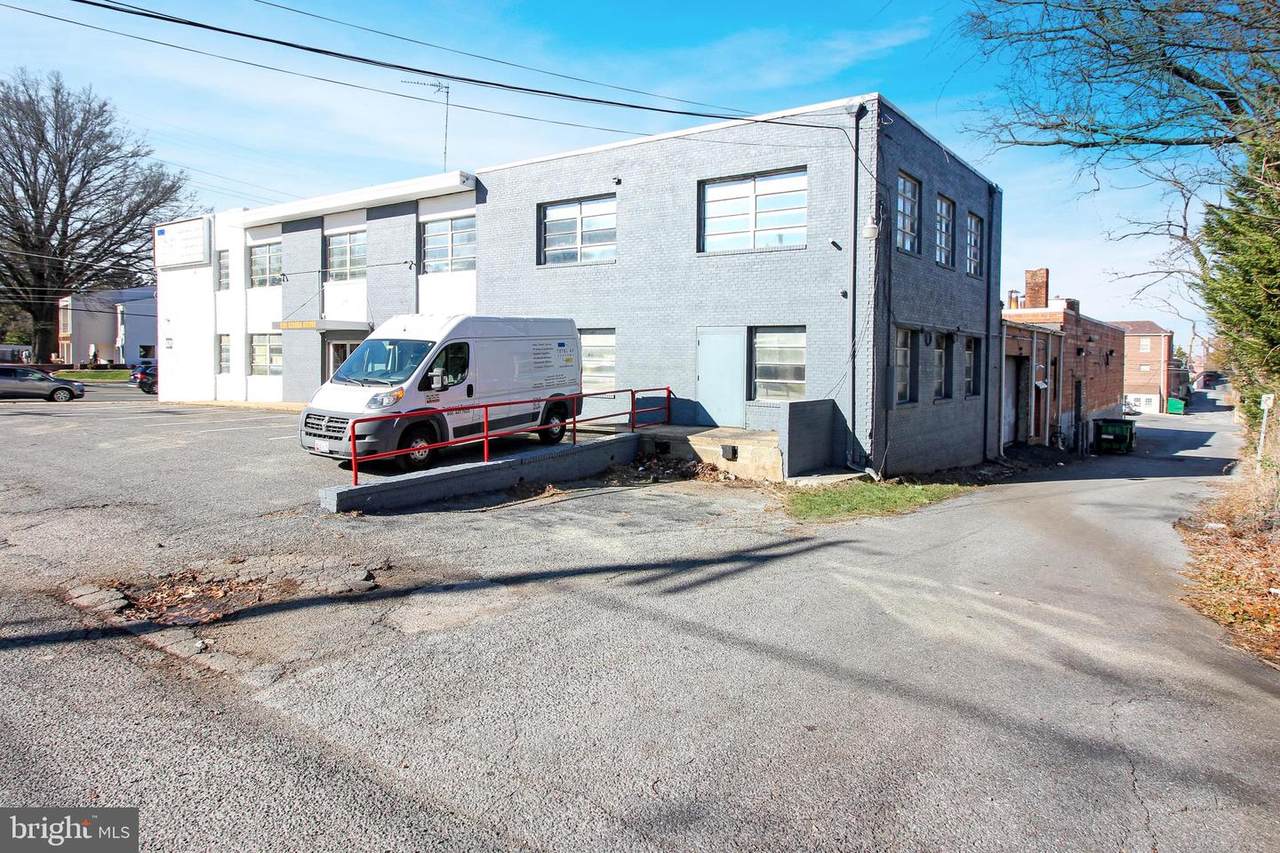 9301 Georgia Avenue - Photo 1
