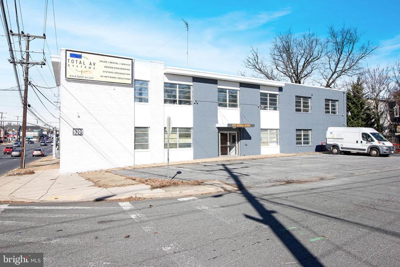 9301 Georgia Avenue - Photo 1