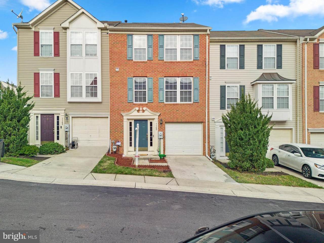 7140 Fox Harbor Way - Photo 1