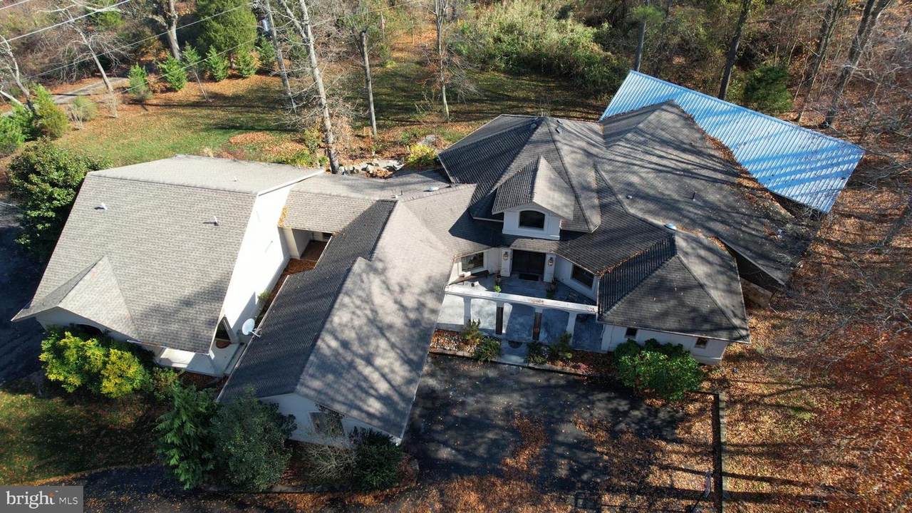 25 Bergen Avenue - Photo 1