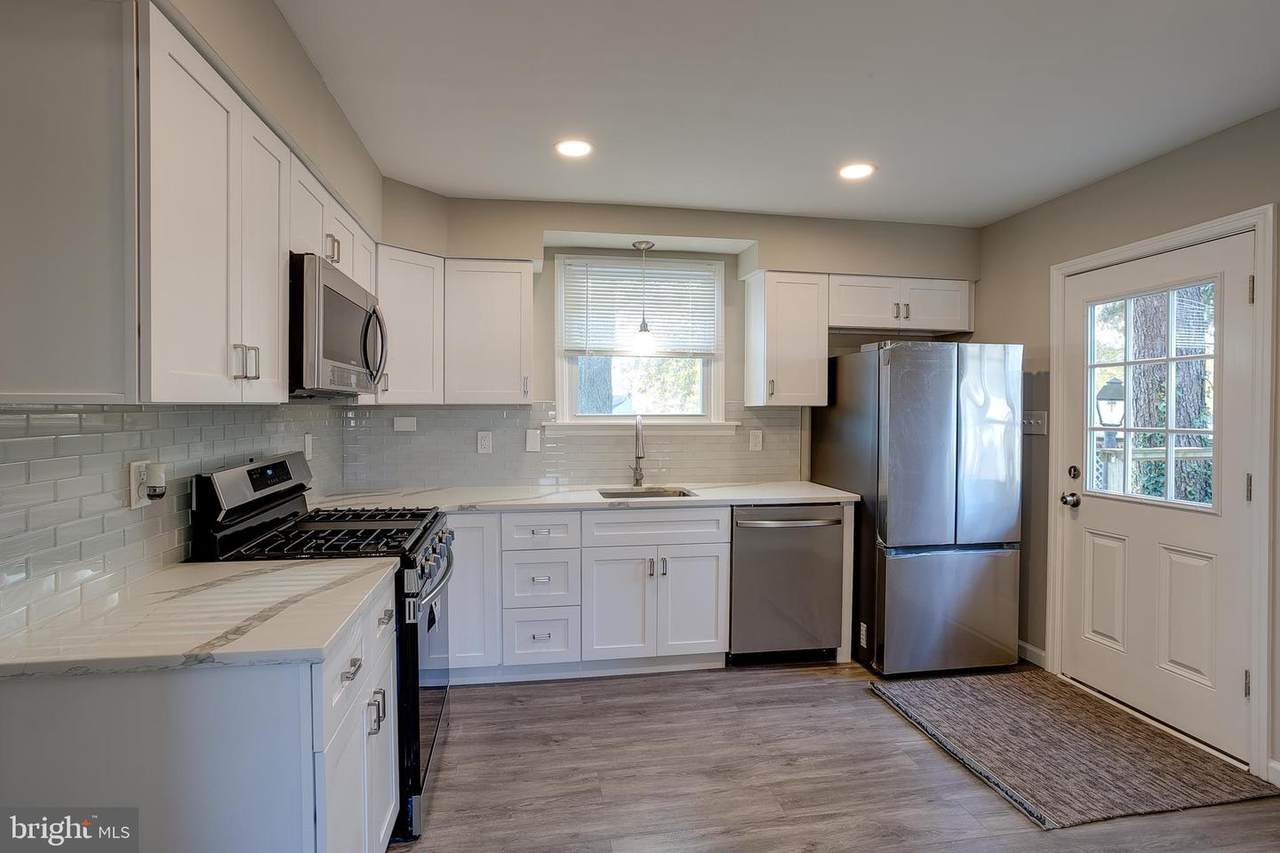 402 Taft Place - Photo 1