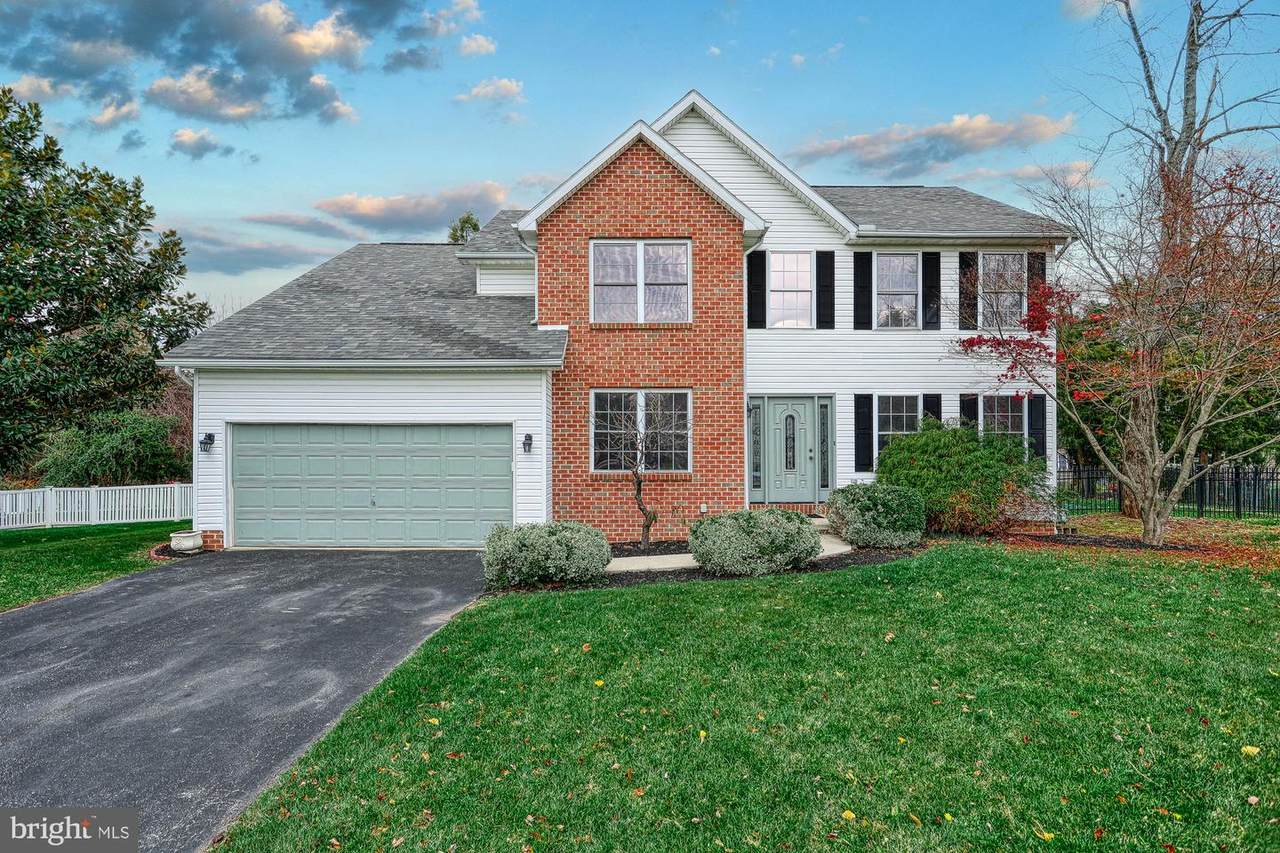 957 Willow Ridge Drive - Photo 1