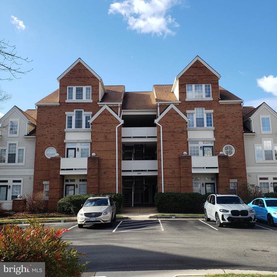 6964-D Ellingham Circle - Photo 1