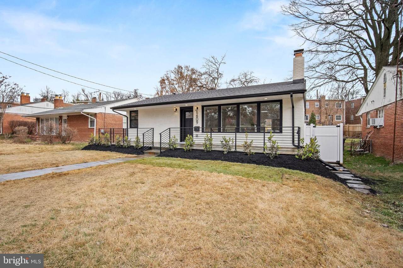 6609 3RD Street - Photo 1