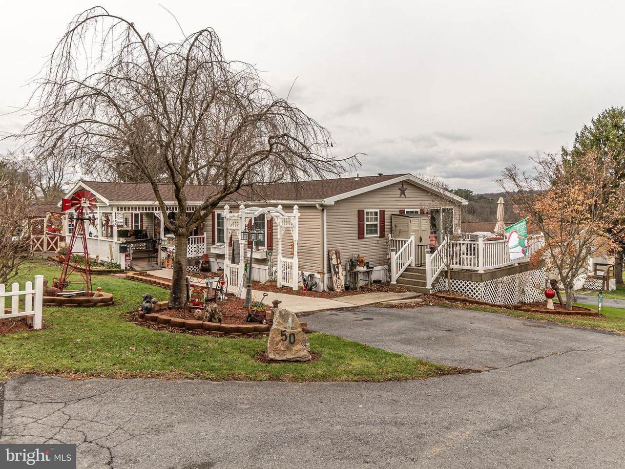 501 Windy Hill Road - Photo 1