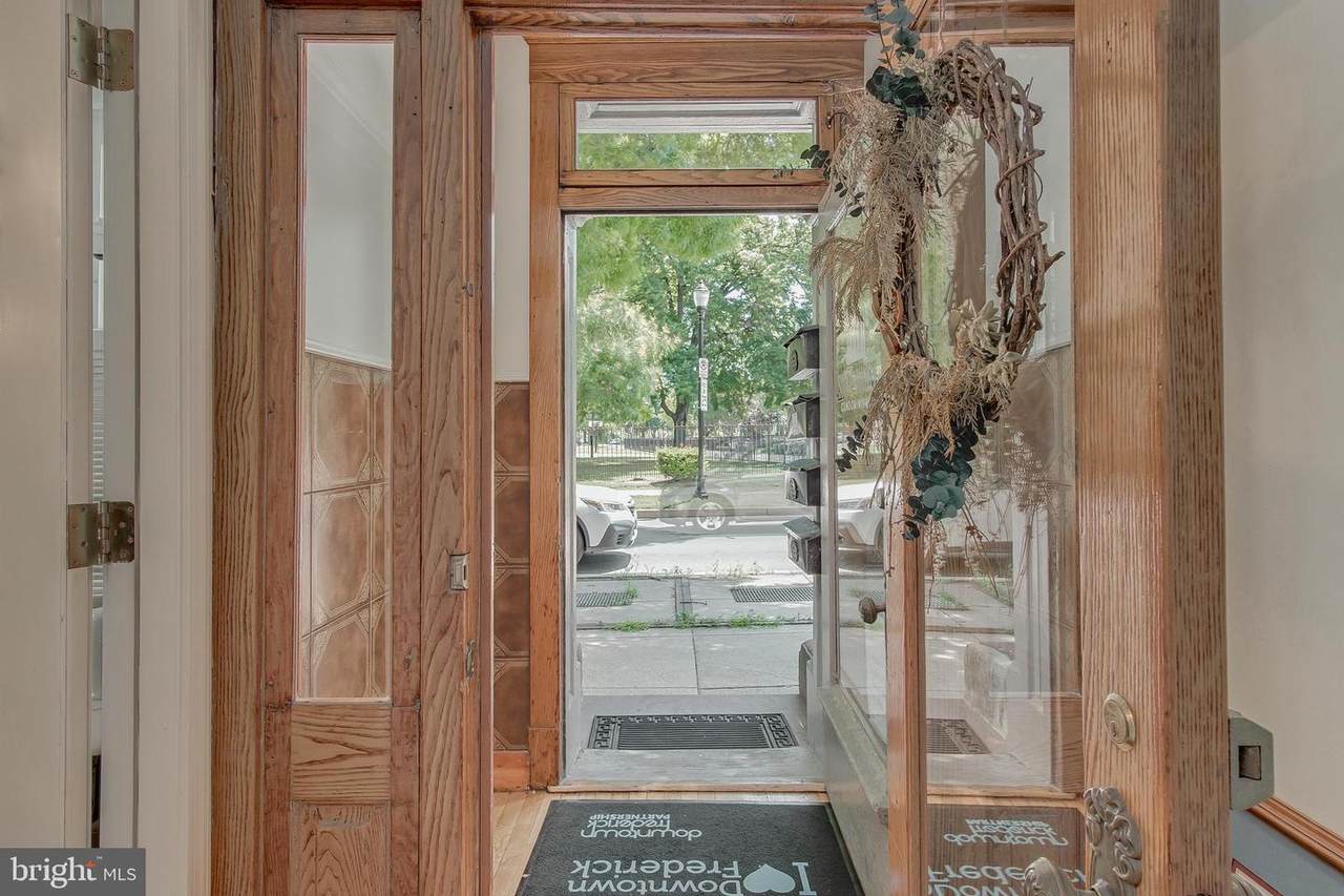 401 Market Street Unit #1 - Photo 1