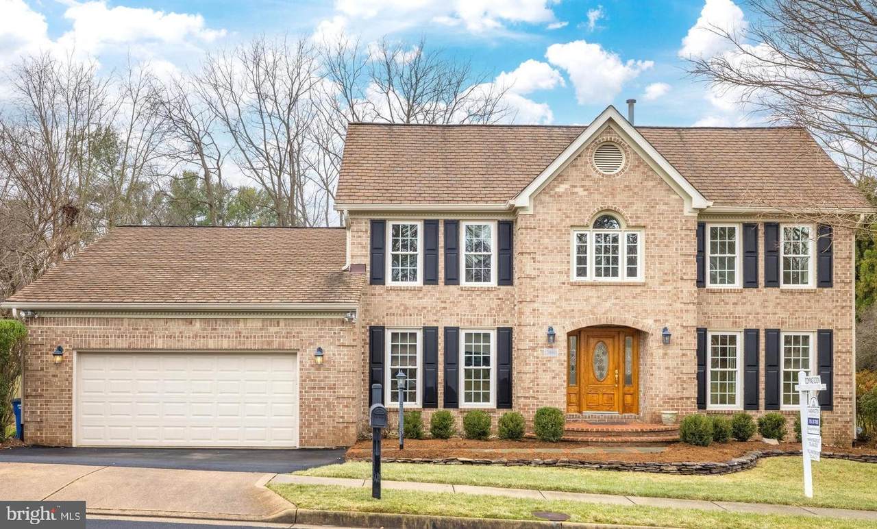 9461 Deramus Farm Court - Photo 1