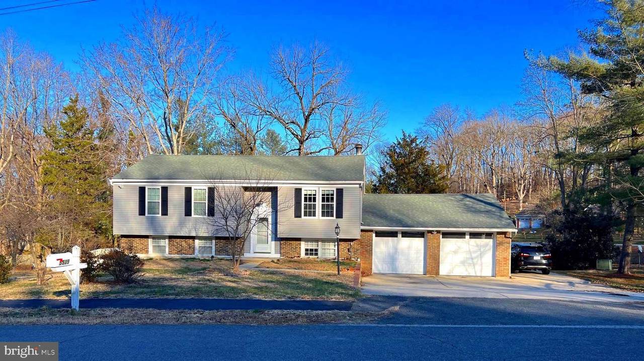 5539 Clermont Drive - Photo 1