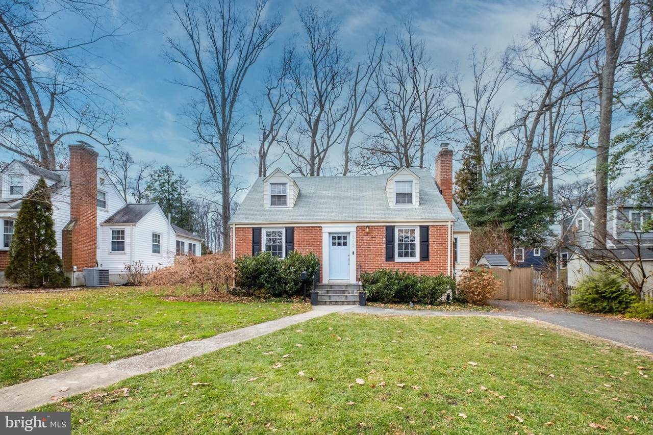 2902 Rose Place - Photo 1