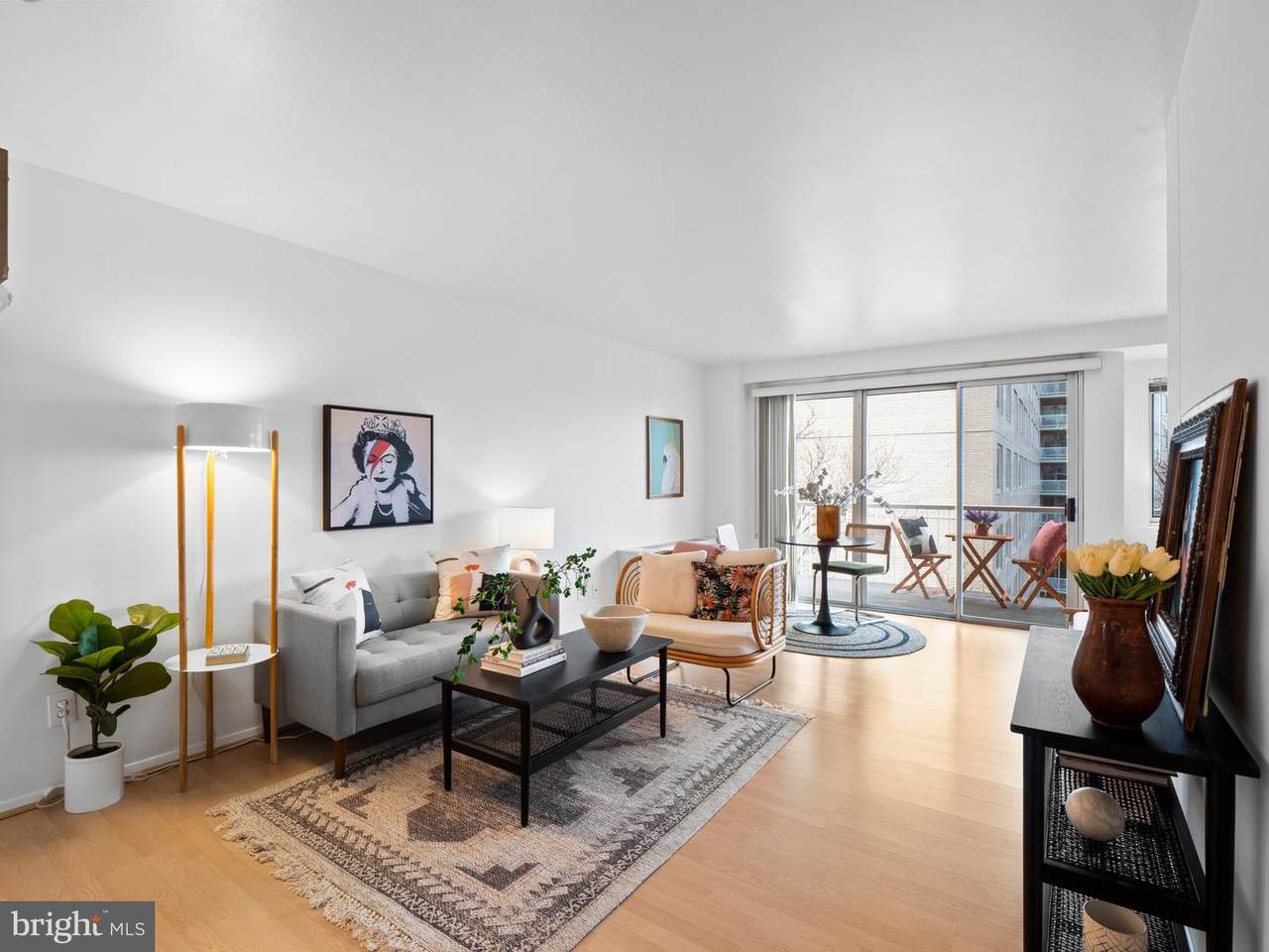 730 24TH Street - Photo 1