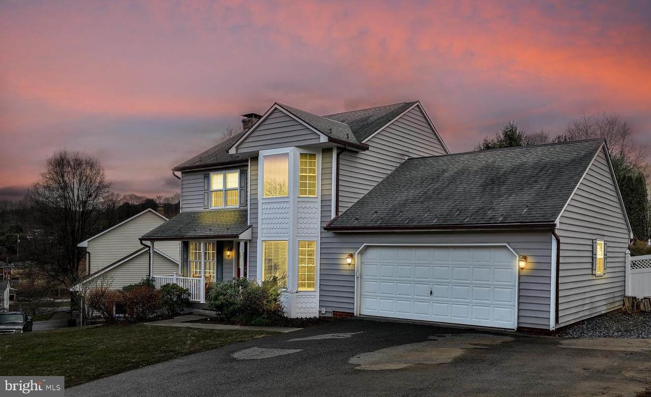 17 Circle Drive - Photo 1