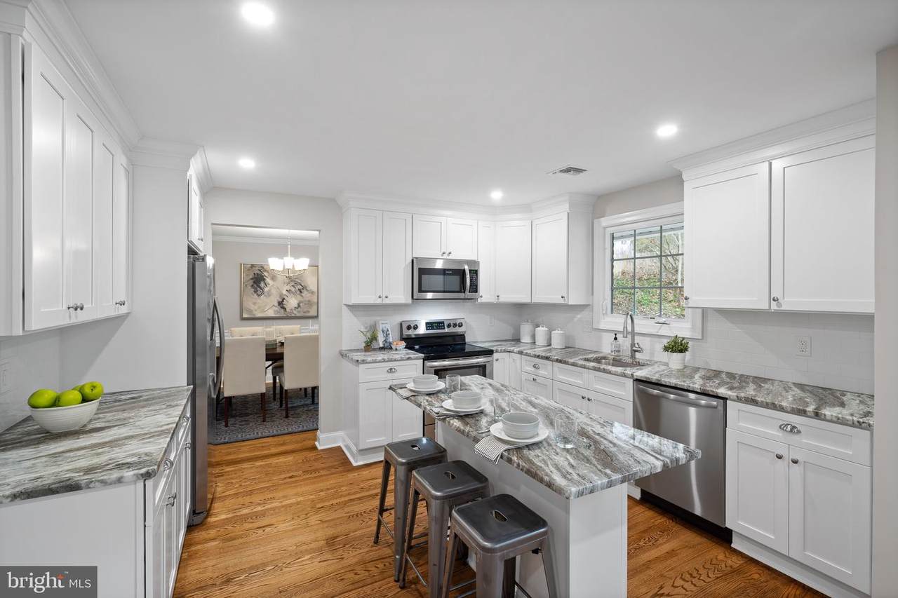 11 Possum Hollow Road - Photo 1