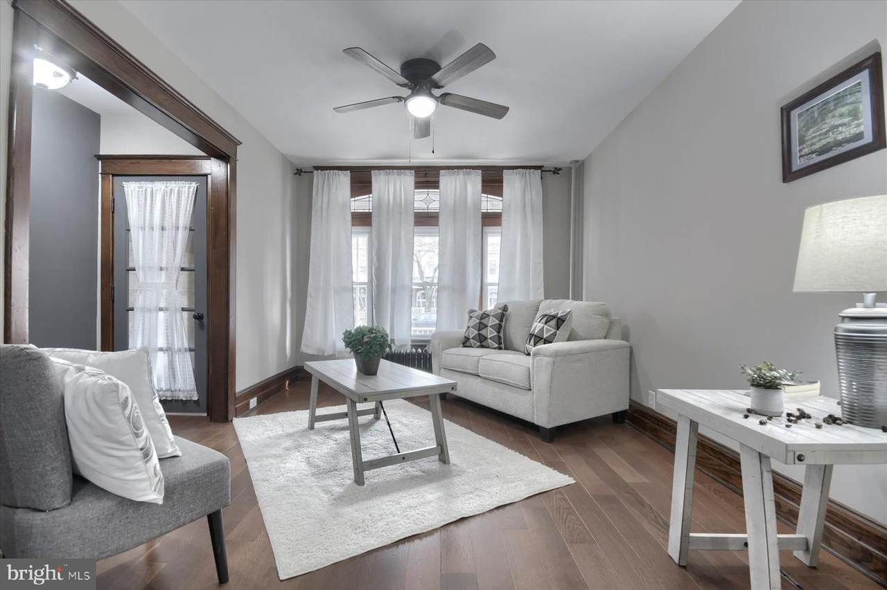 371 Charlotte Street - Photo 1