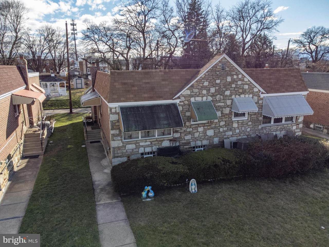 7343 Shelbourne Street - Photo 1