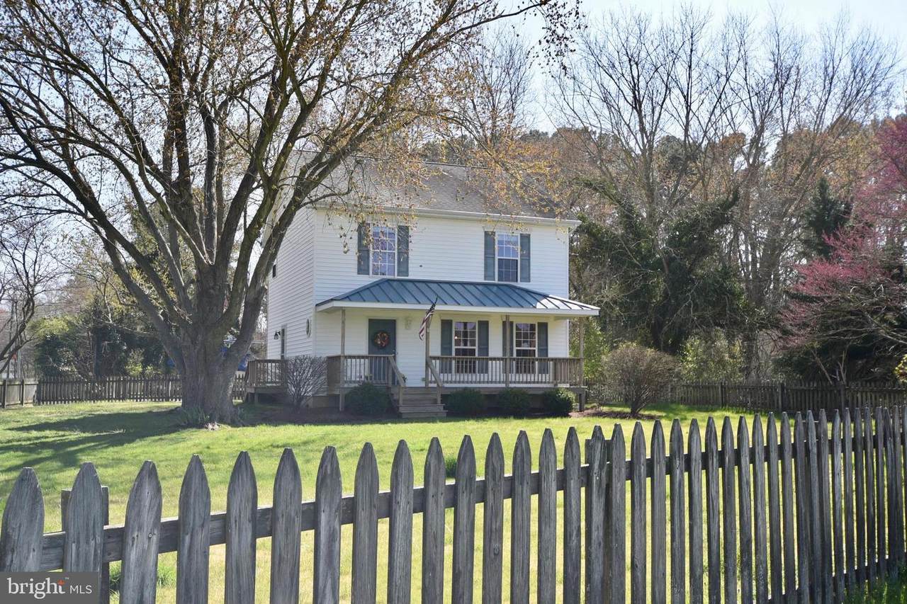 7054 Hopkins Neck Road - Photo 1