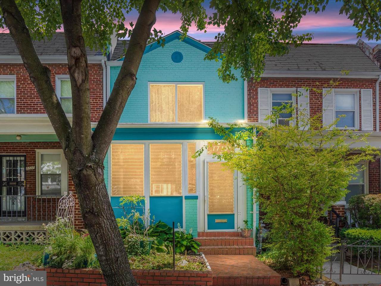 1715 Lang Place - Photo 1