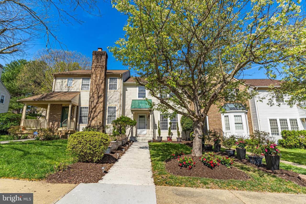 8517 Grandhaven Avenue - Photo 1