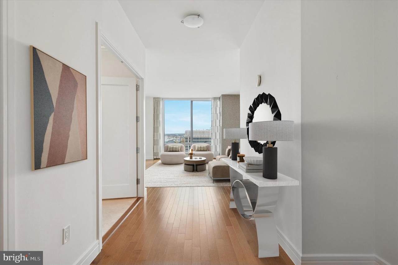 1414 Penn Square - Photo 1