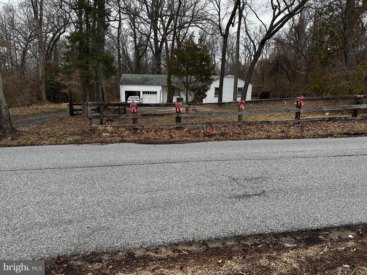 11310 Daisy Lane - Photo 1