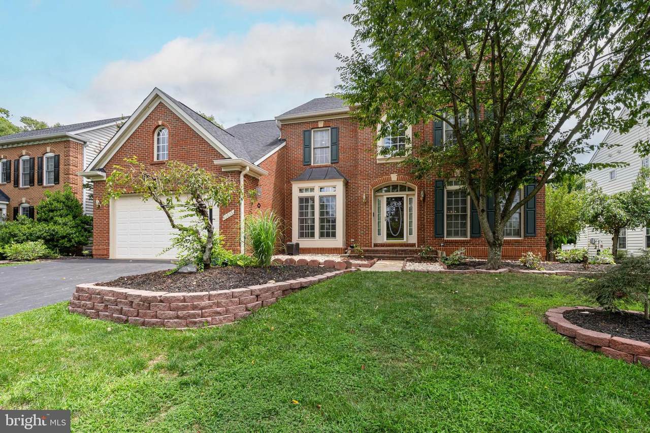 43695 Gallitzin Lane - Photo 1