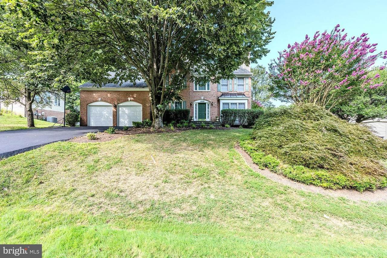 15020 Notley Road - Photo 1