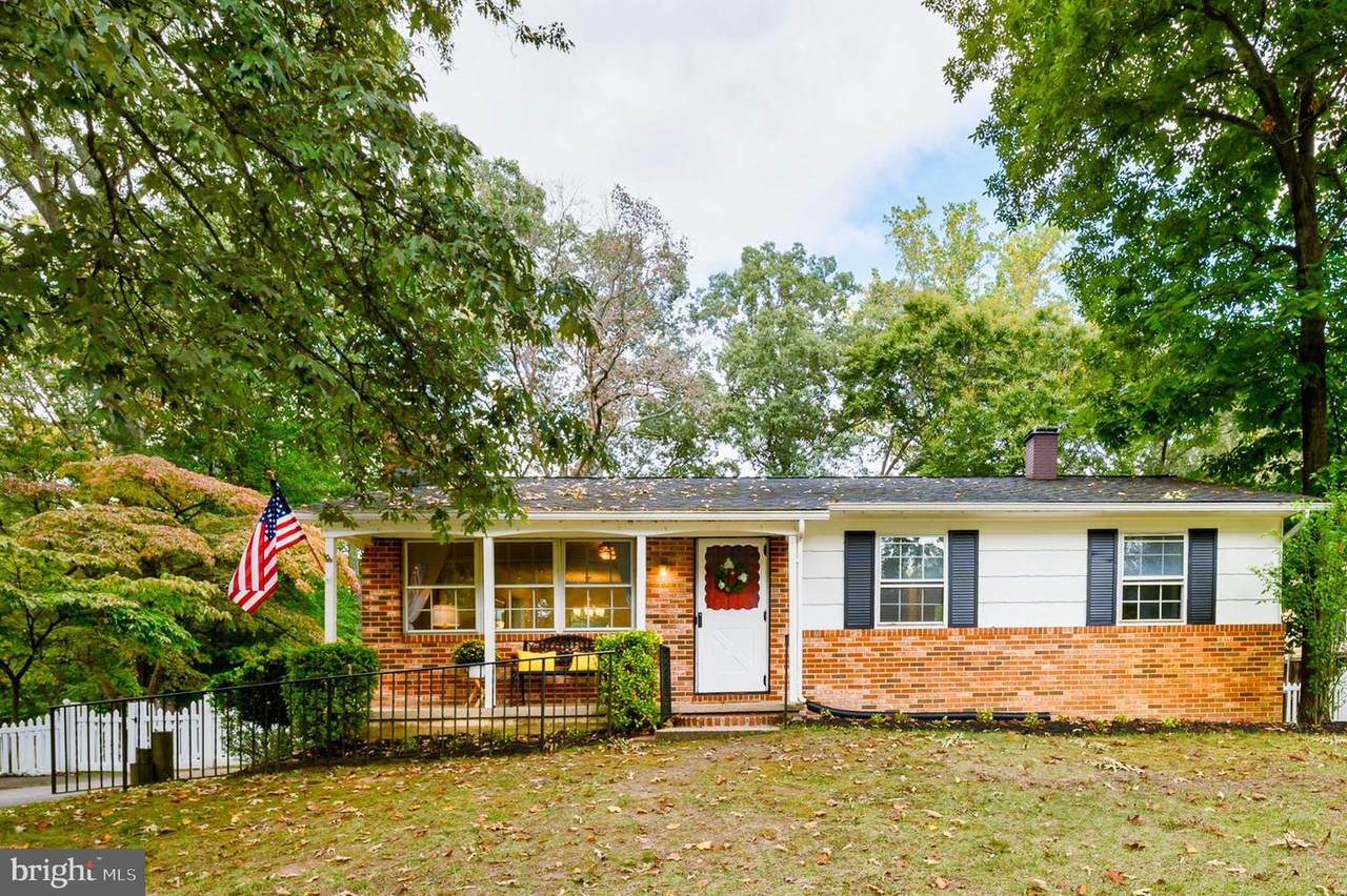 1534 Manor View Road - Photo 1