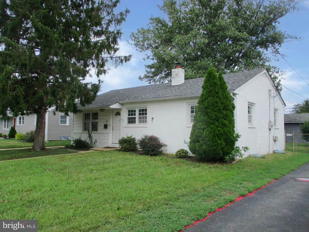 809 Cass Street - Photo 1