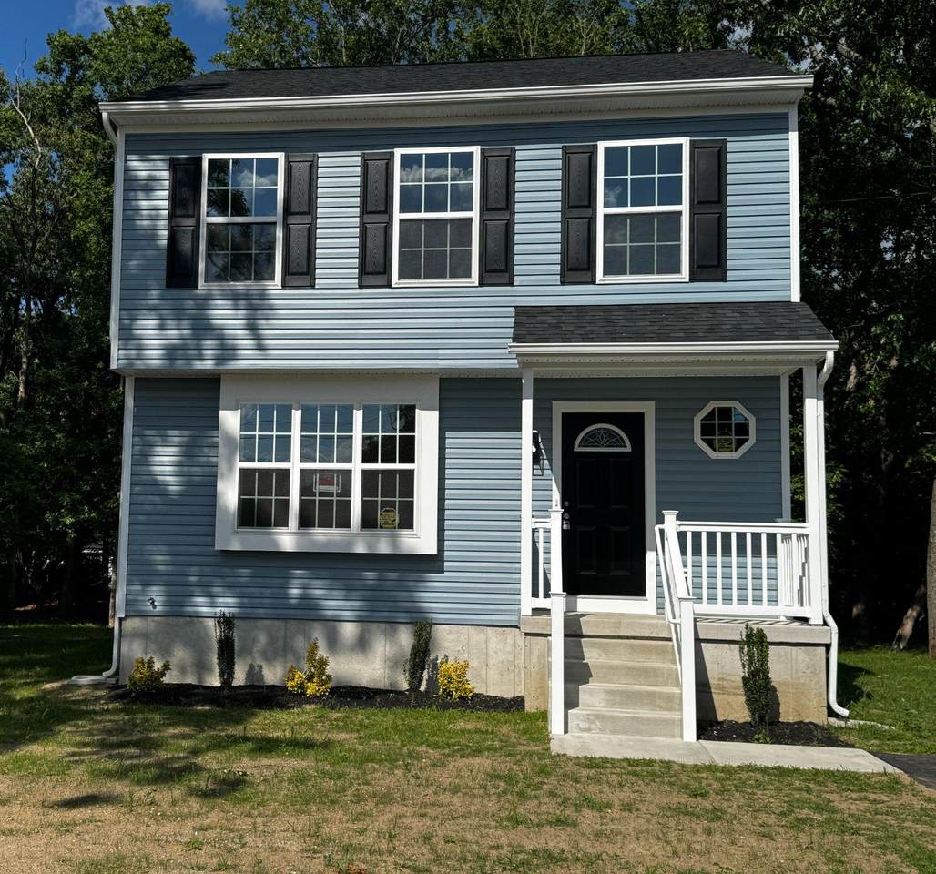 1103 Holly Berry Lane - Photo 1