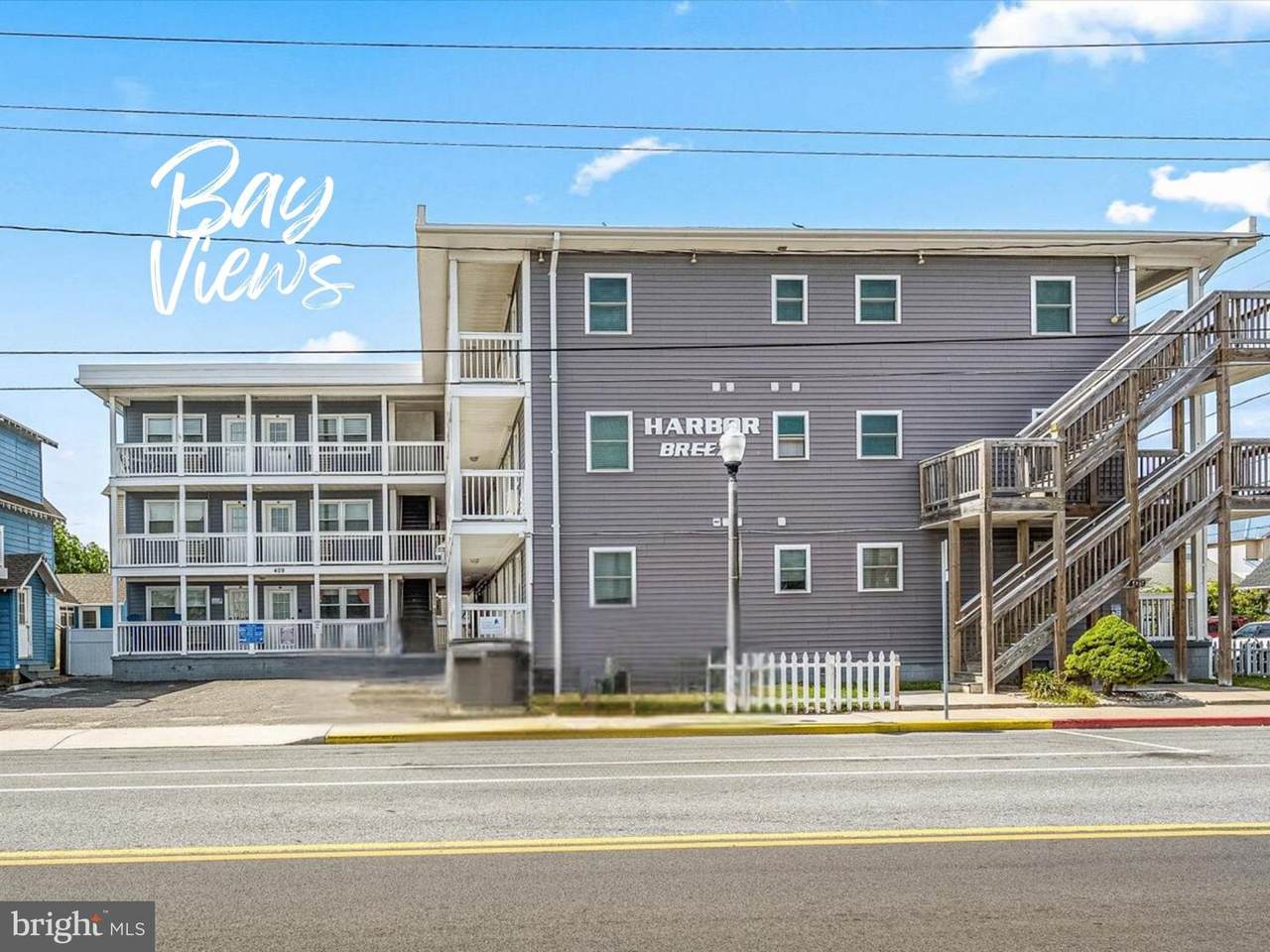 409 Saint Louis Avenue - Photo 1