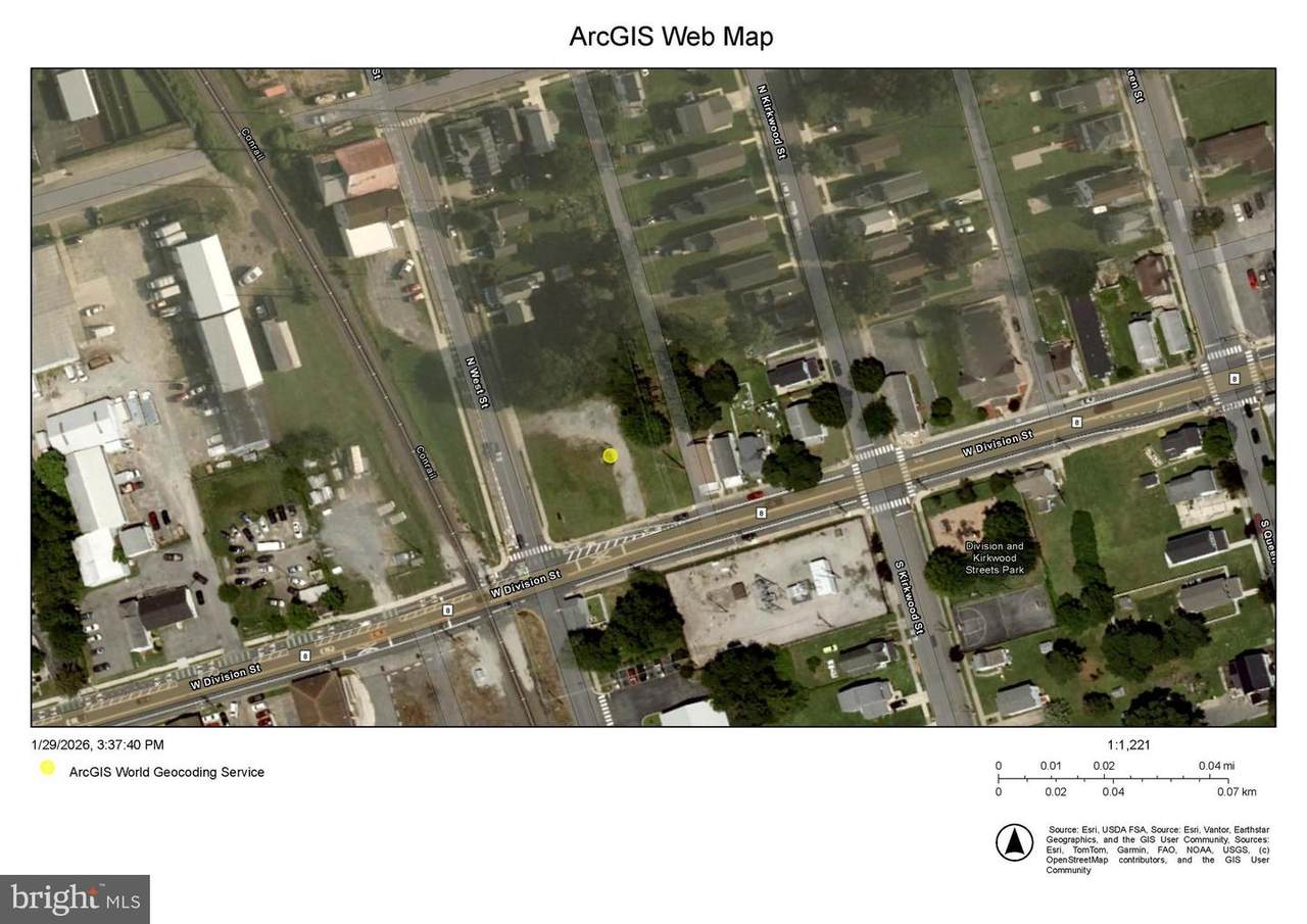 517 Division Street - Photo 1