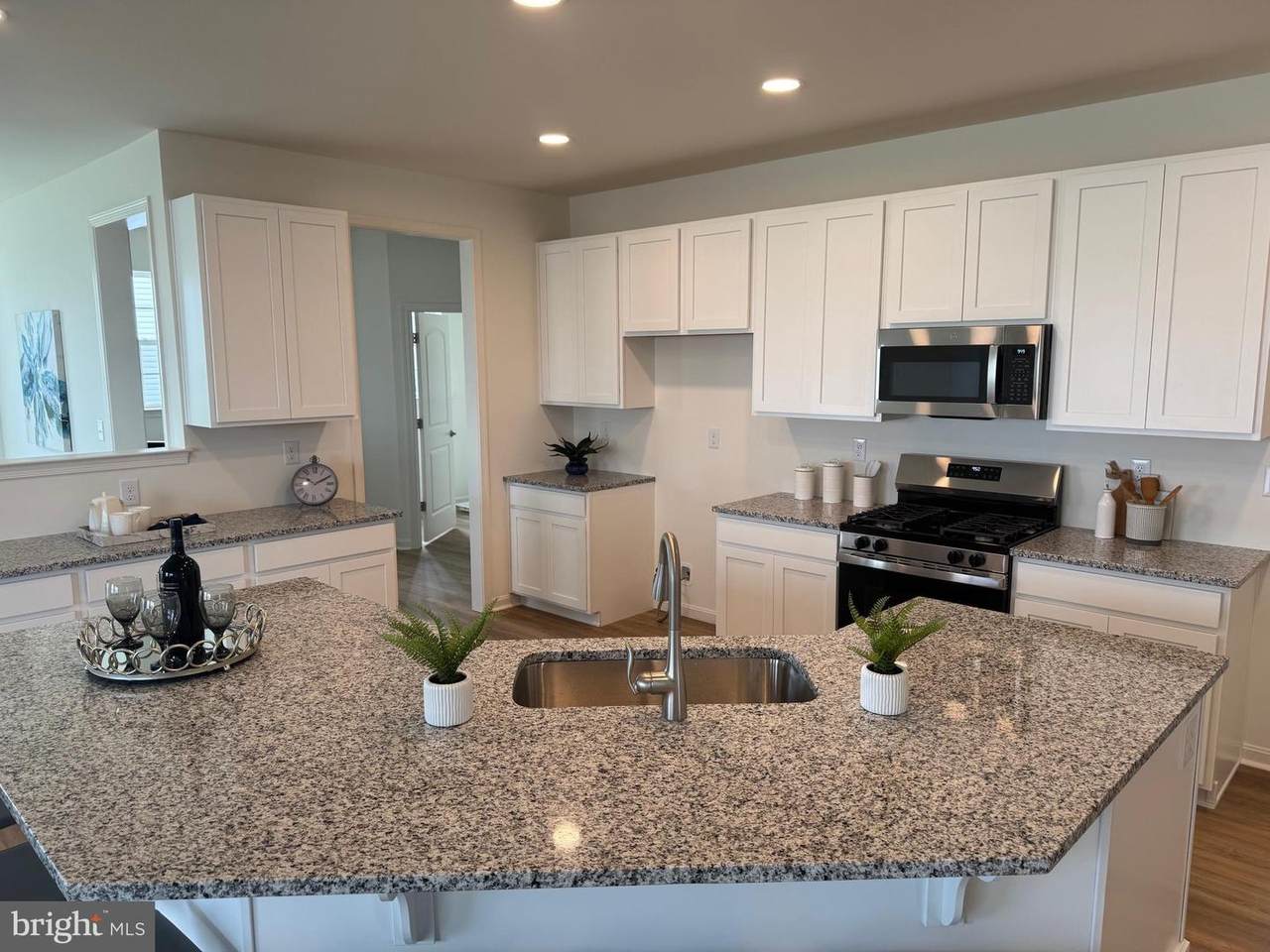 196 Elm Crest Lane - Photo 1