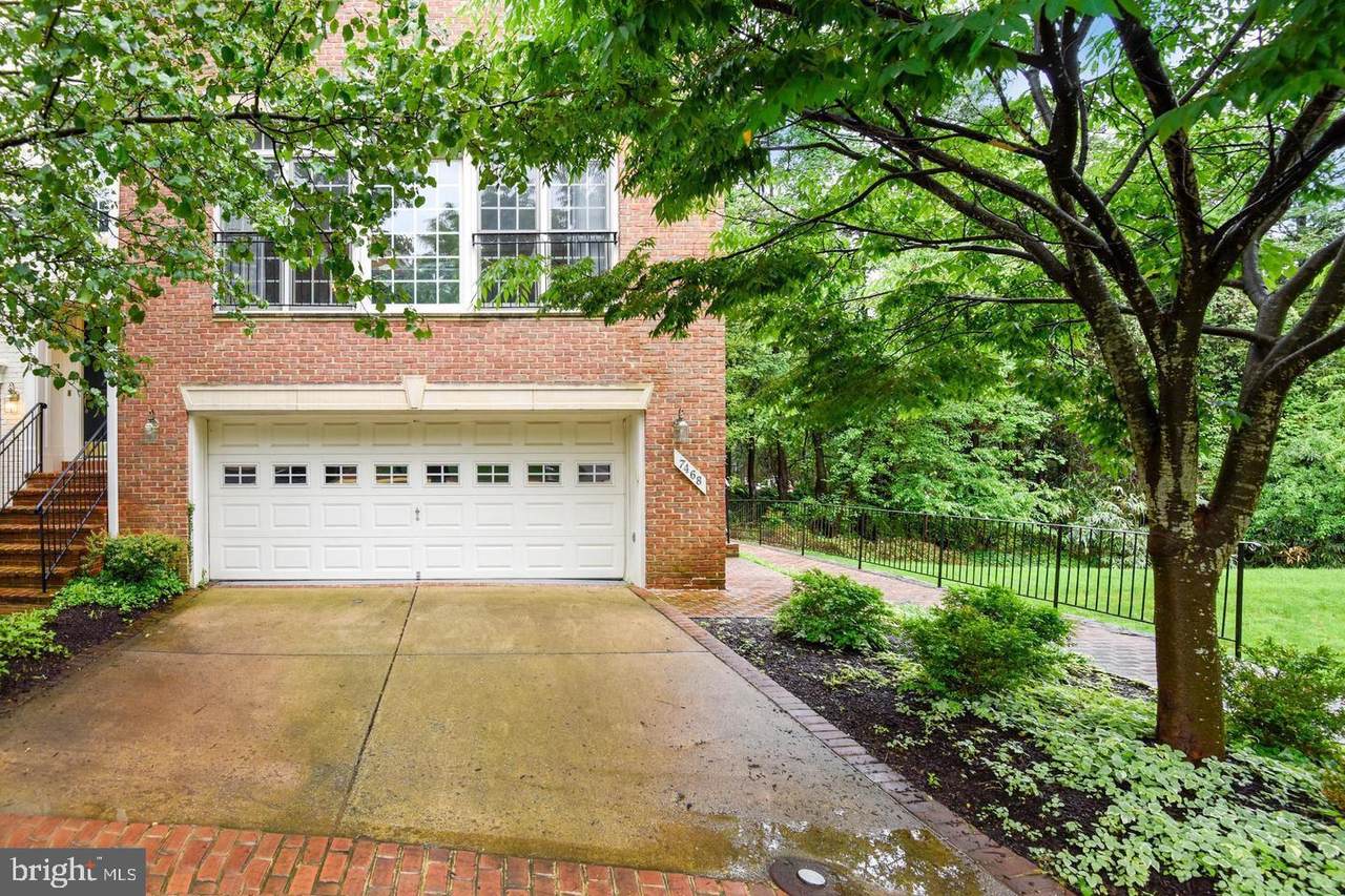 7468 Carriage Hills Drive - Photo 1
