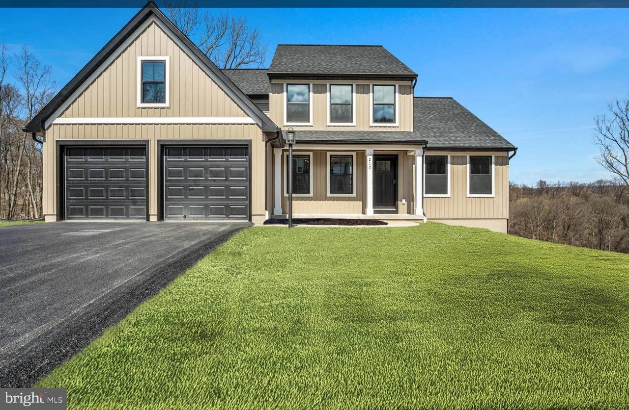 217 Rockville Boulevard - Photo 1