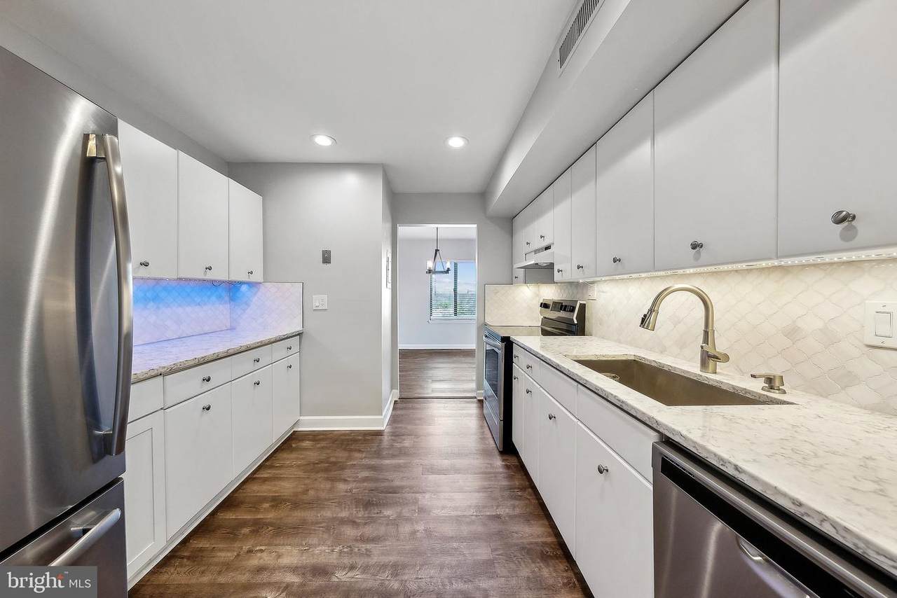 3101 Manchester Street - Photo 1