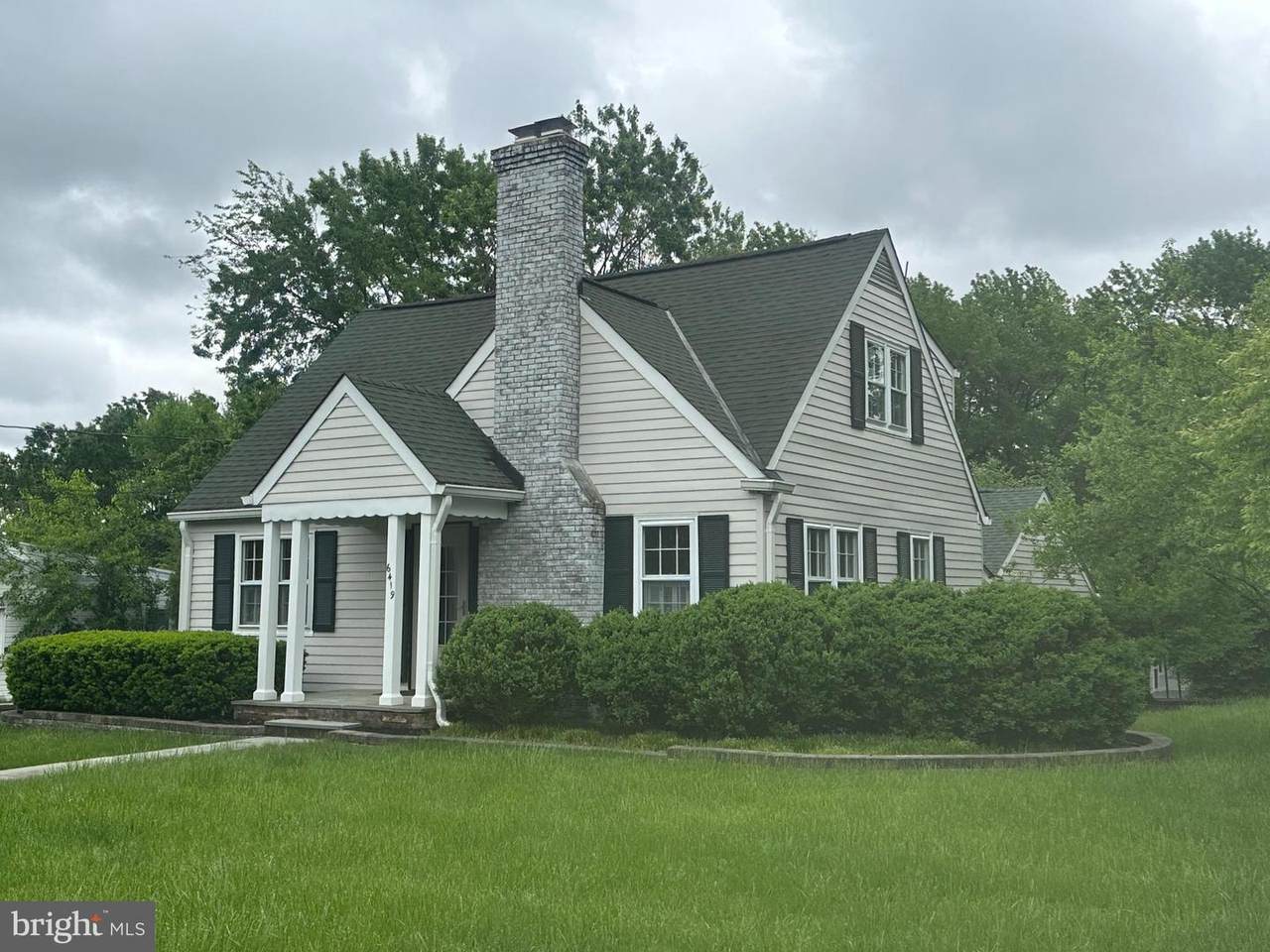6419 Hillside Lane - Photo 1