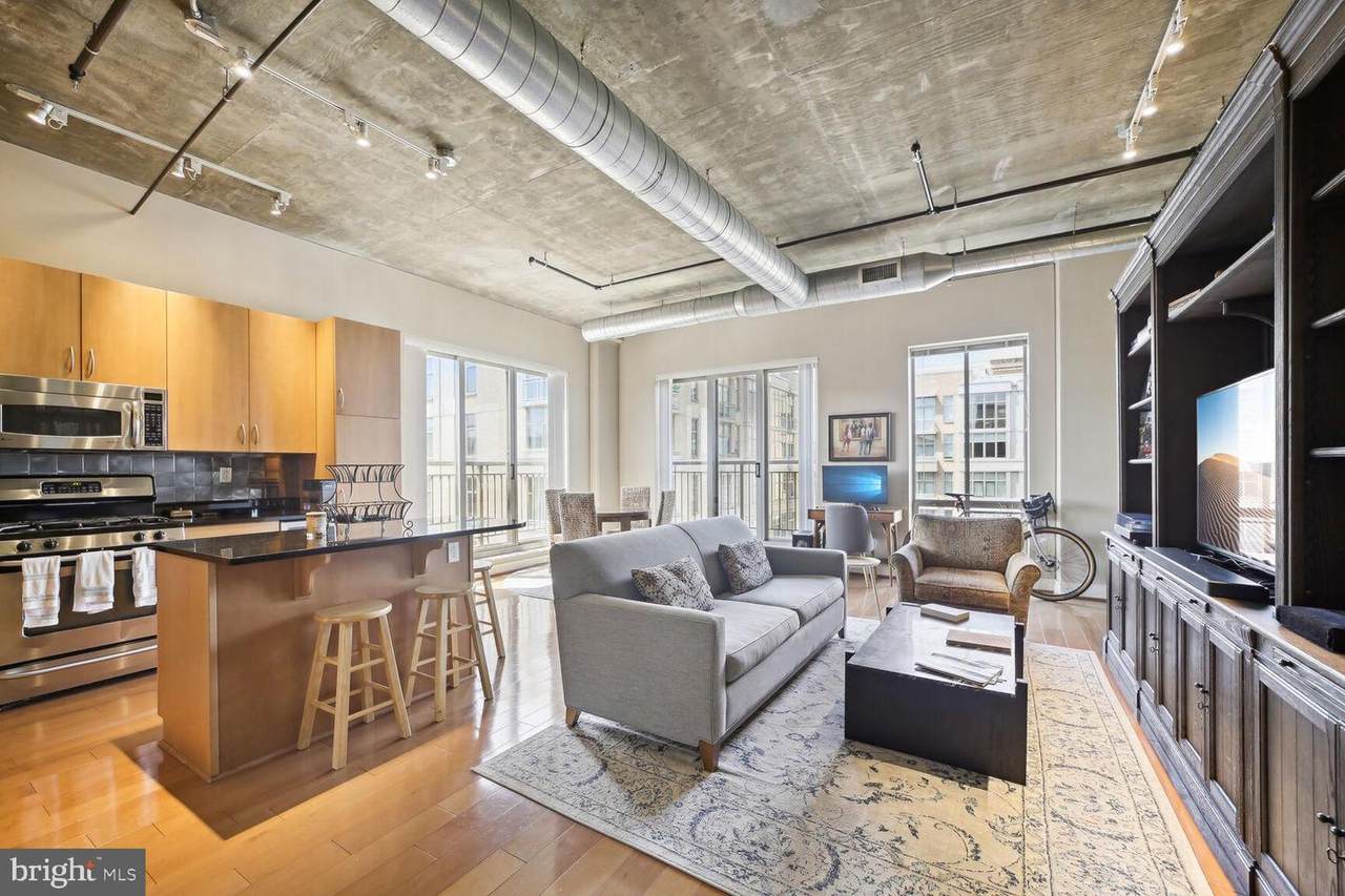 301 Massachusetts Avenue - Photo 1