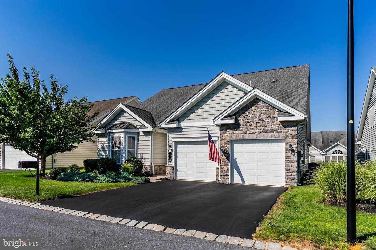 116 Independence Way - Photo 1