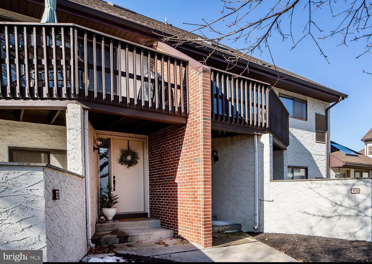 640 Geneva Drive - Photo 1
