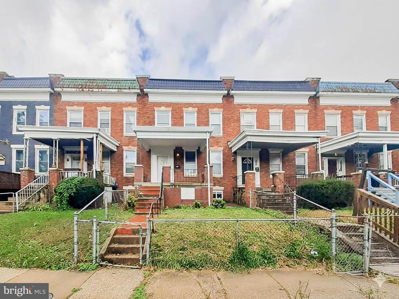 304 Lyndhurst Street - Photo 1