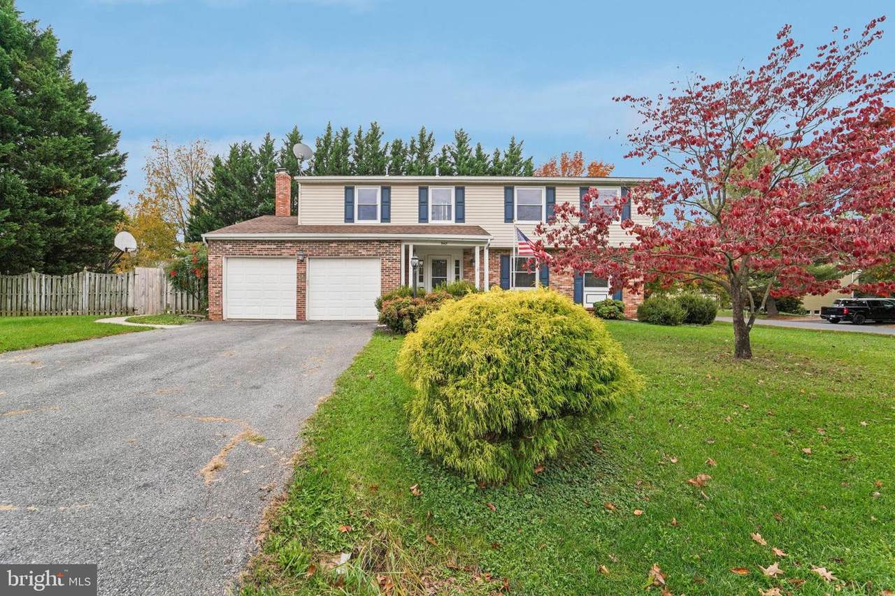 9401 Daysville Avenue - Photo 1