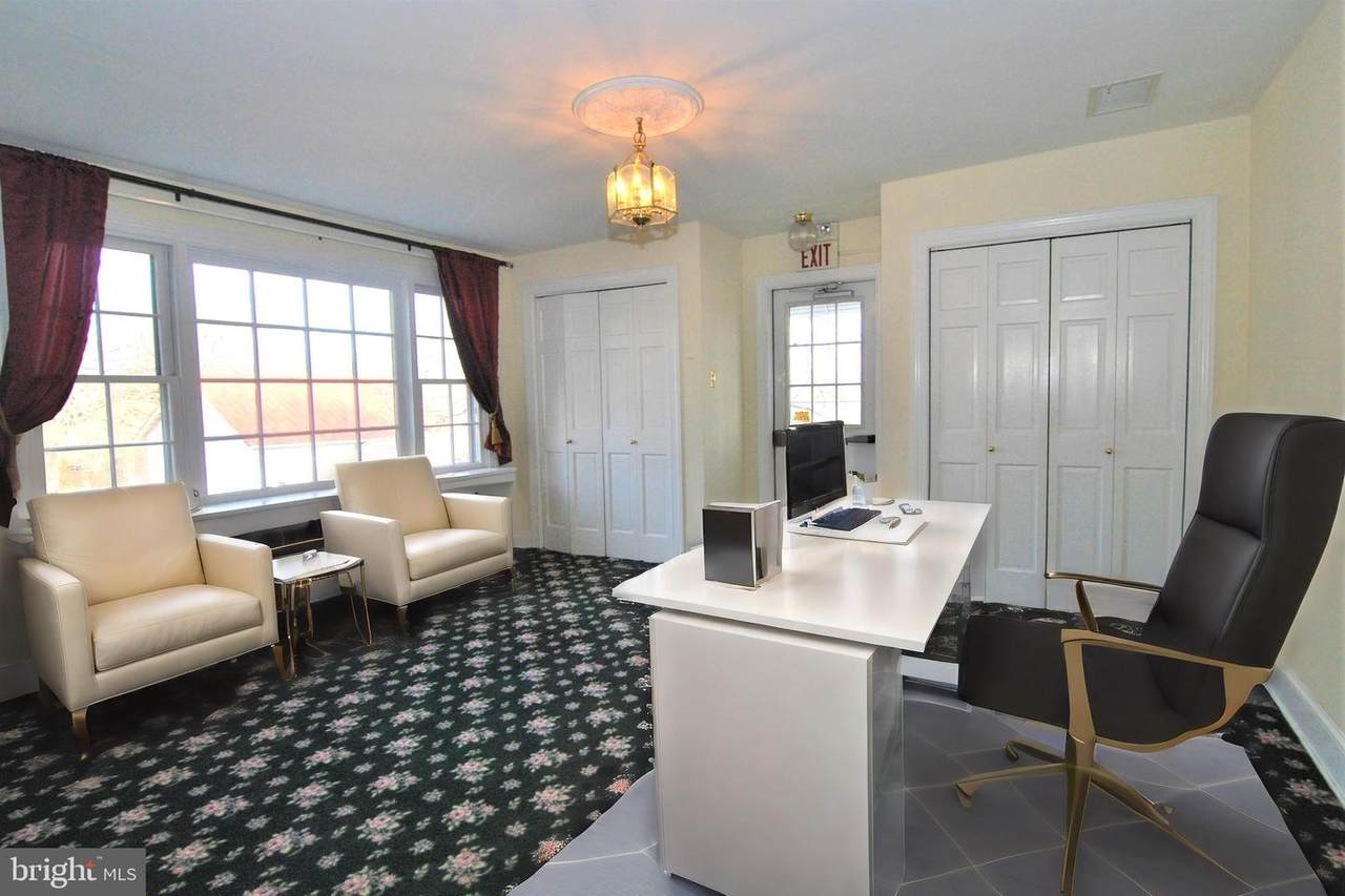 5820-1 Lower York Road - Photo 1