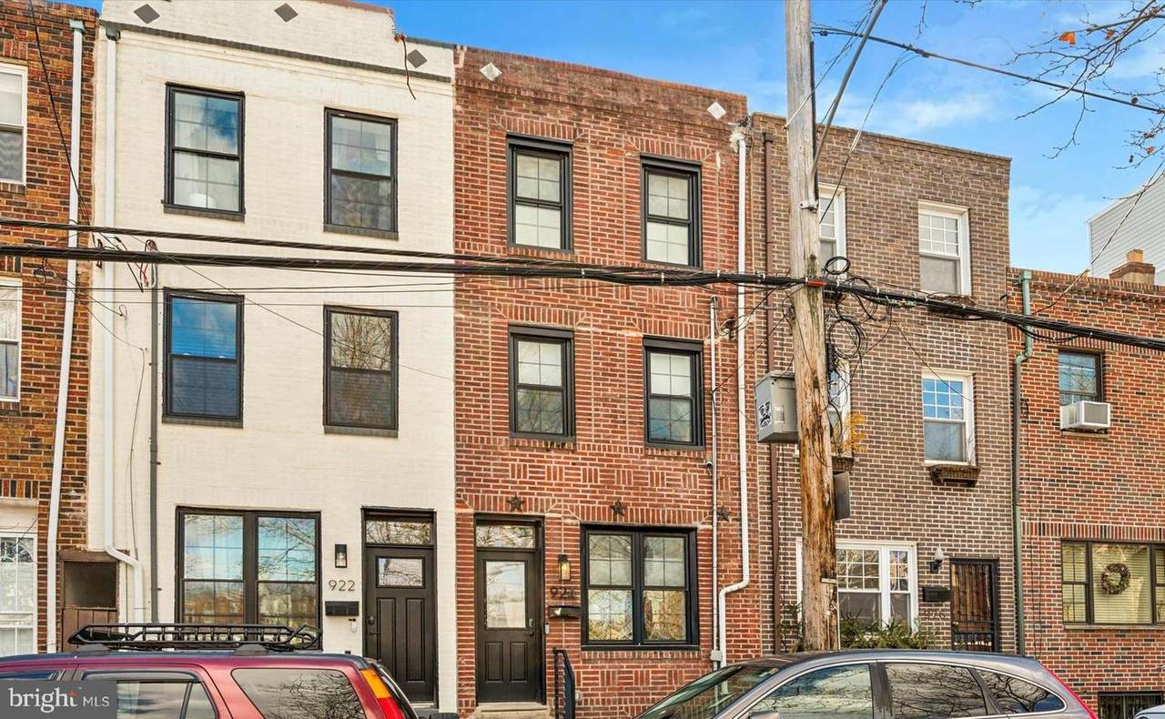 924 Wharton Street - Photo 1