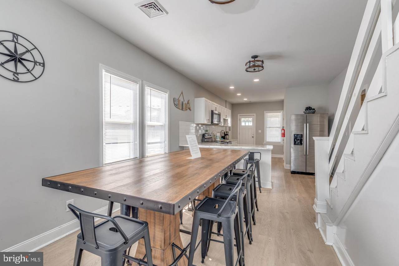 222 Burk Avenue - Photo 1
