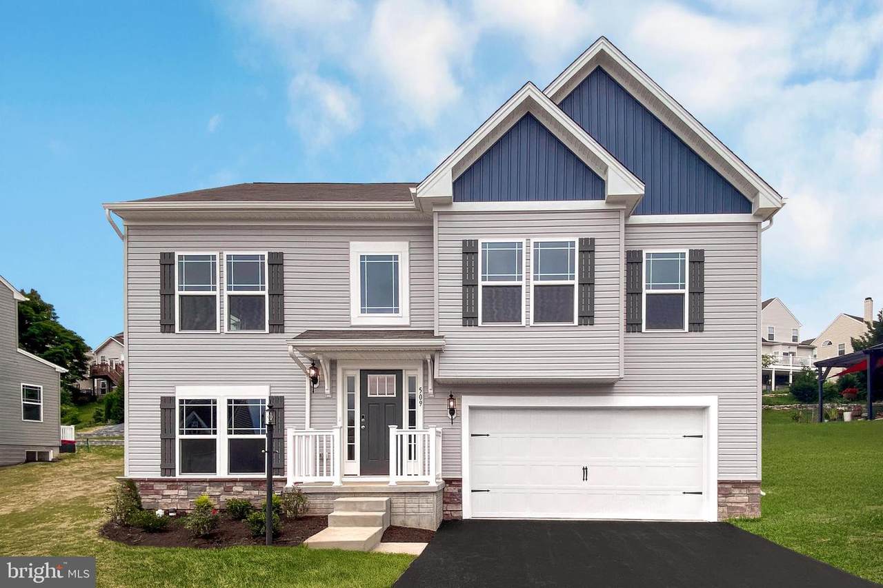 509 Evangeline Drive - Photo 1