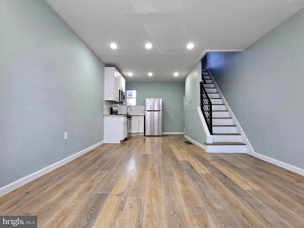1833 Mcclellan Street - Photo 1