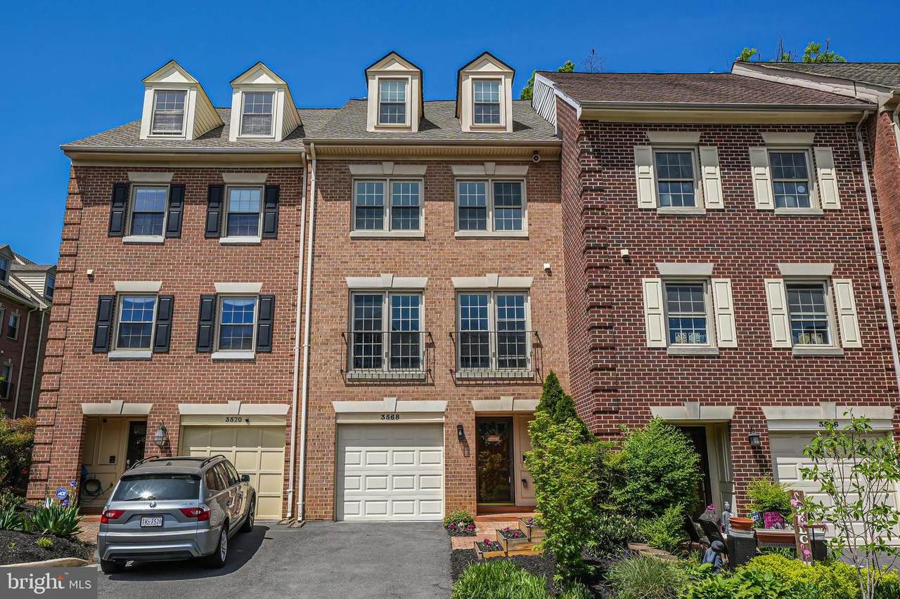 3568 George Mason Drive - Photo 1