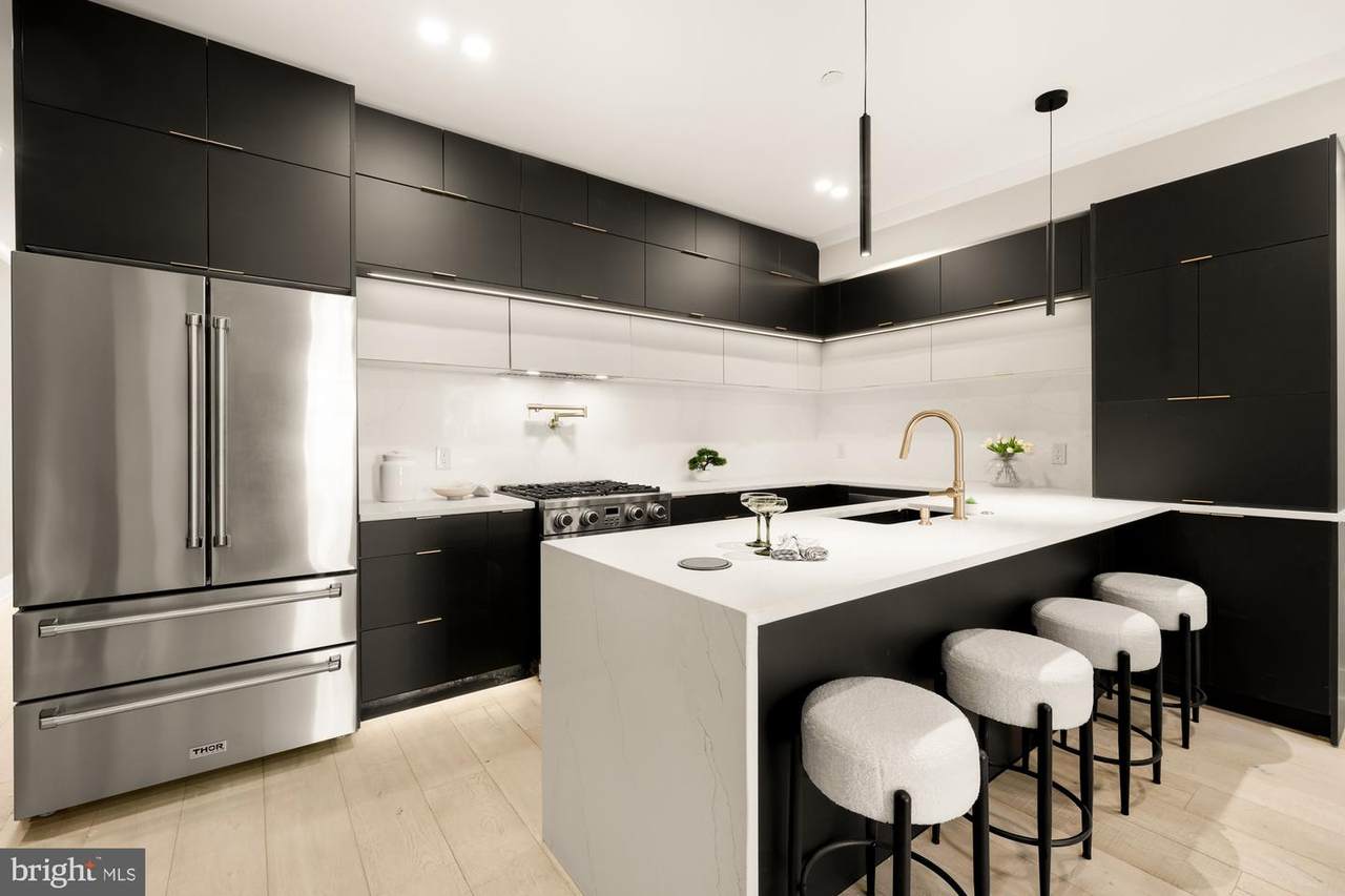 310 Varnum Street - Photo 1