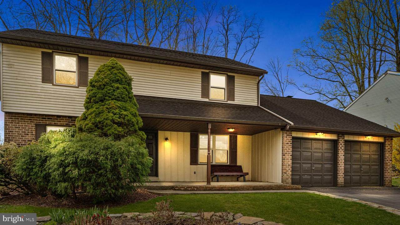 739 Bridgeview Road - Photo 1