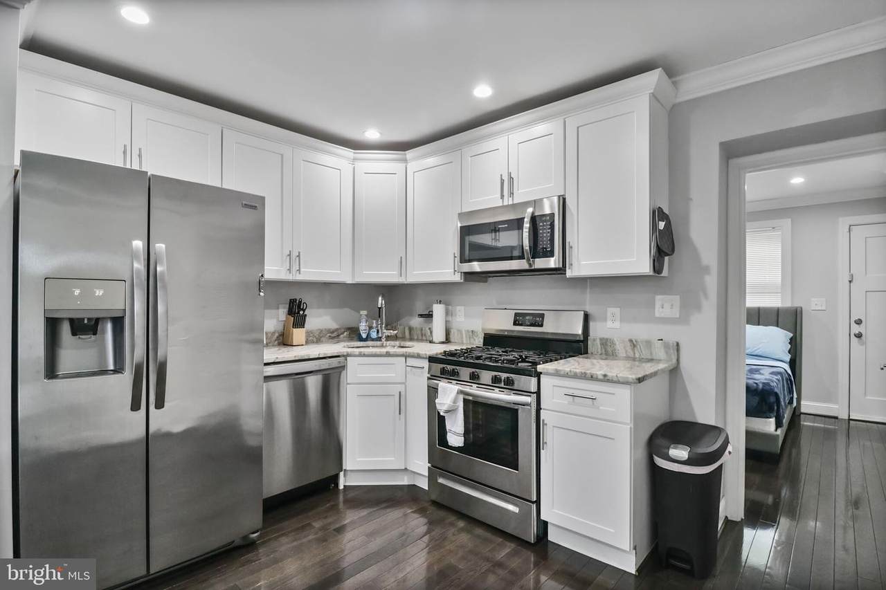 1423 Howard Road - Photo 1